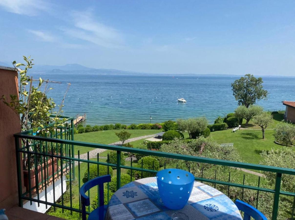 Front Lake Amazing View Manerba del Garda Eksteriør bilde
